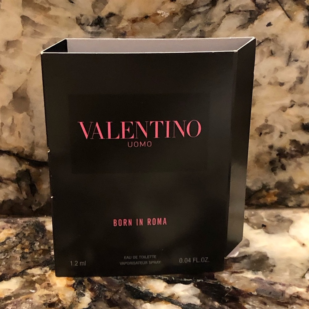 Valentino Born in Roma Uomo 1.2ml Sample Vial Spray Card